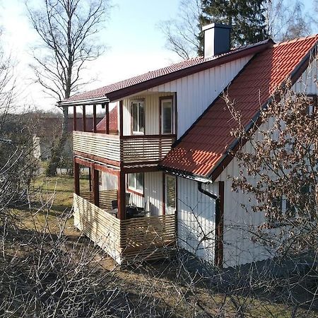 Lantlig Villa I Ljungbyhed エクステリア 写真