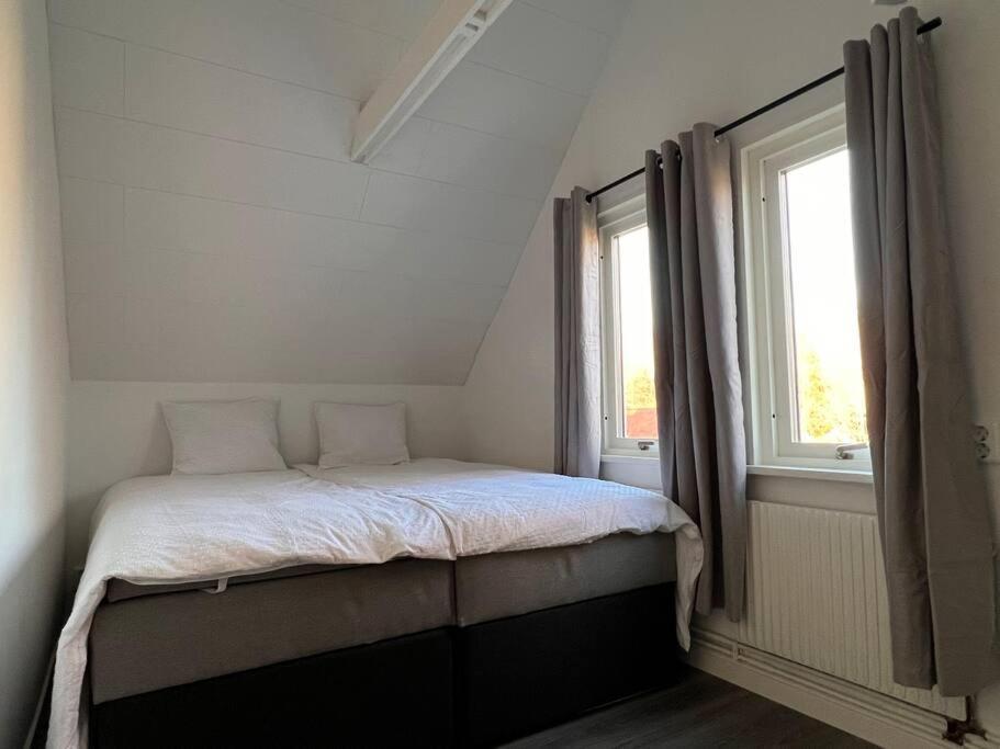 Lantlig Villa I Ljungbyhed エクステリア 写真